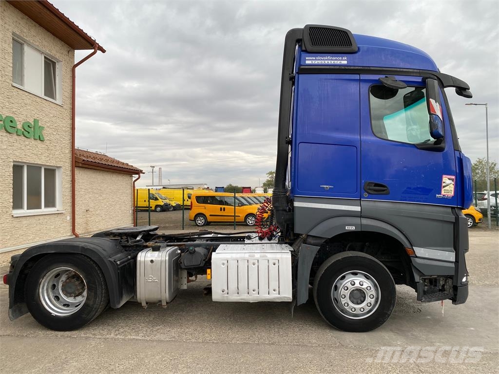 Mercedes-Benz Arocs VIN 315 Traktorske jedinice