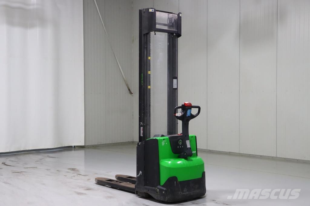 Cesab S212L Pedestrian stacker
