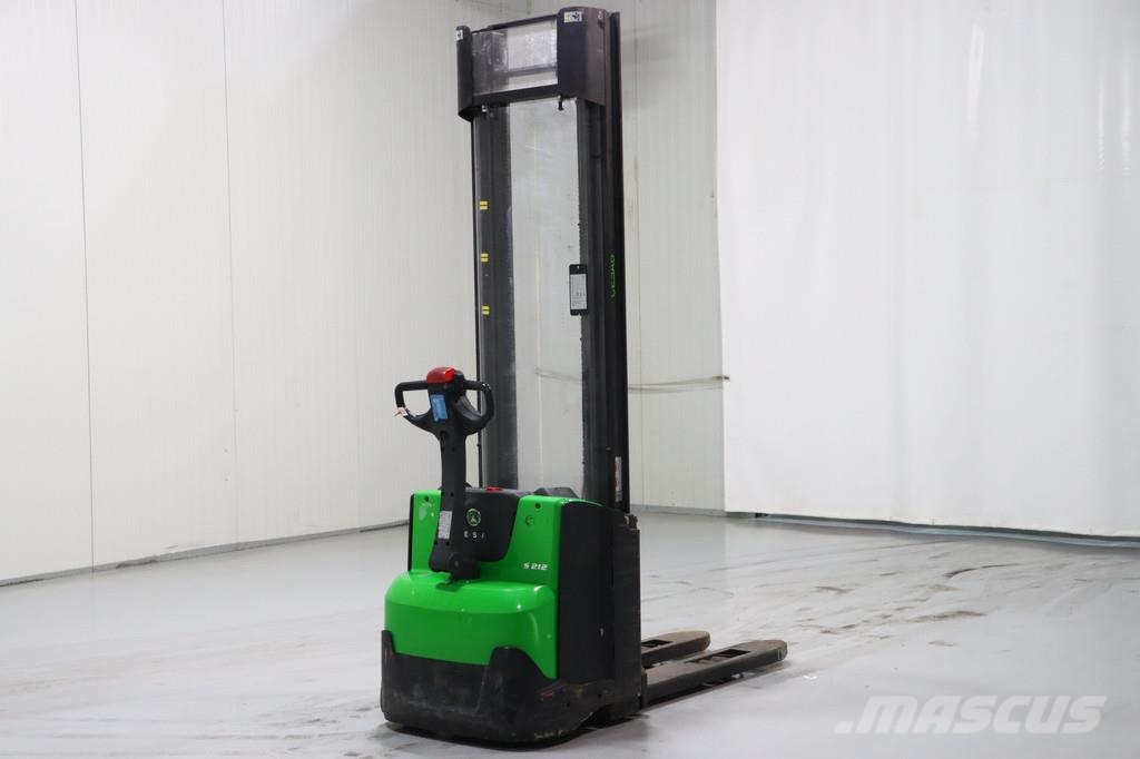 Cesab S212L Pedestrian stacker