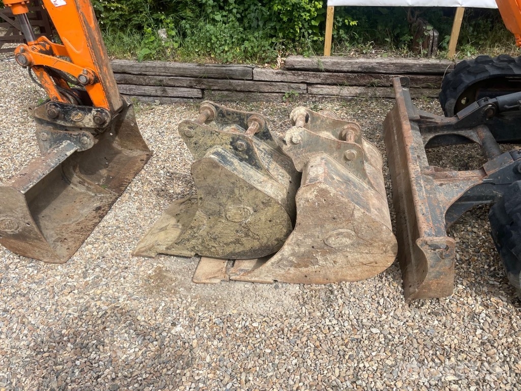 Doosan DX 85 R-3 Vidutinės galios ekskavatoriai 7-12 t