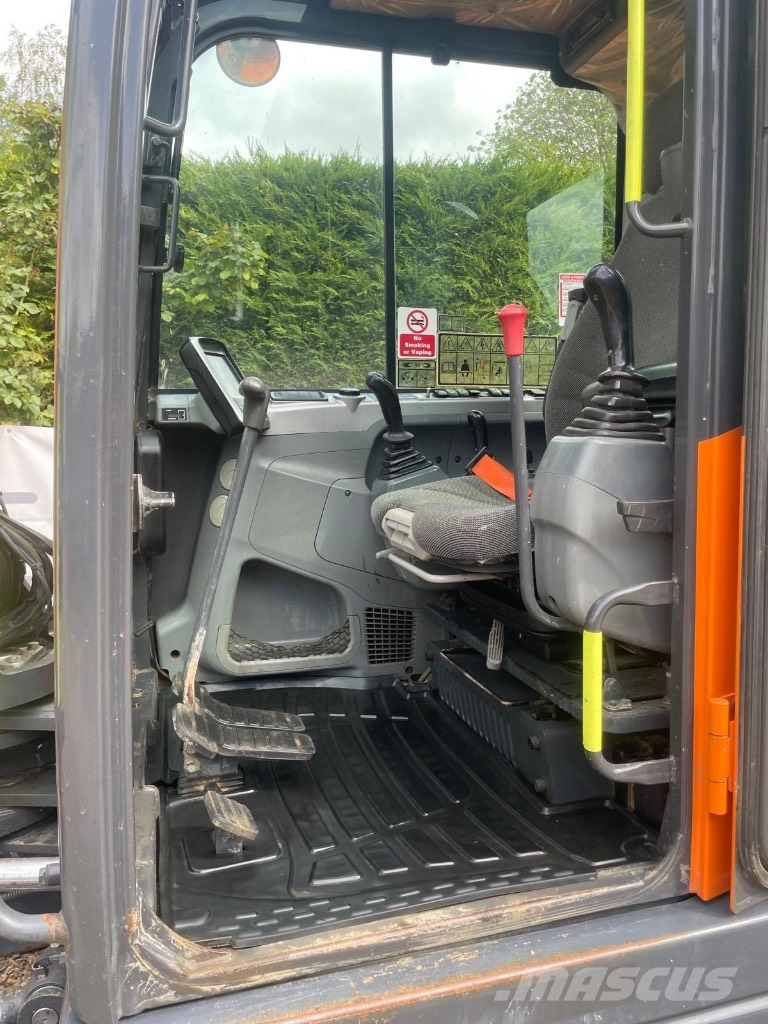 Doosan DX 85 R-3 Vidutinės galios ekskavatoriai 7-12 t