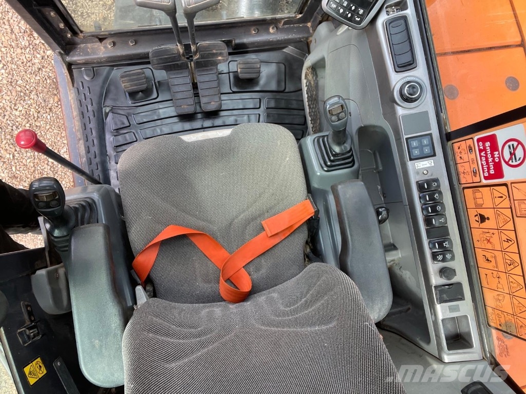 Doosan DX 85 R-3 Vidutinės galios ekskavatoriai 7-12 t