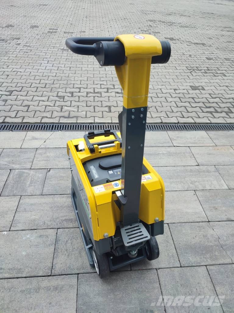 Wacker Neuson APU3340e دكاكات أفقية