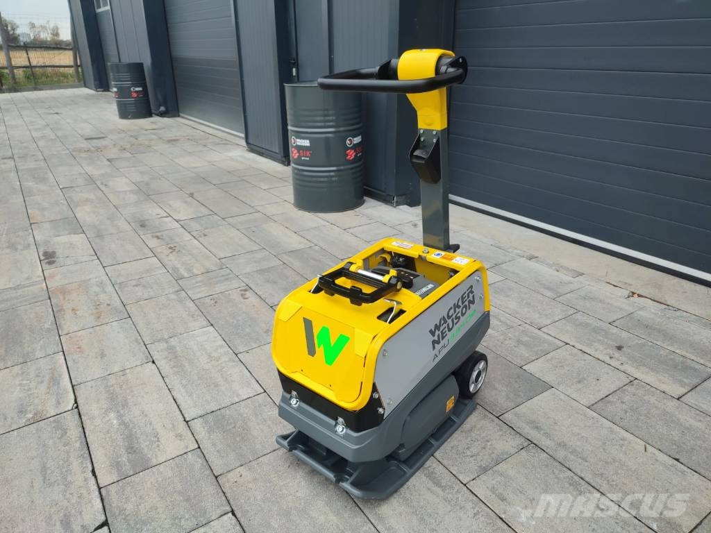 Wacker Neuson APU3340e دكاكات أفقية