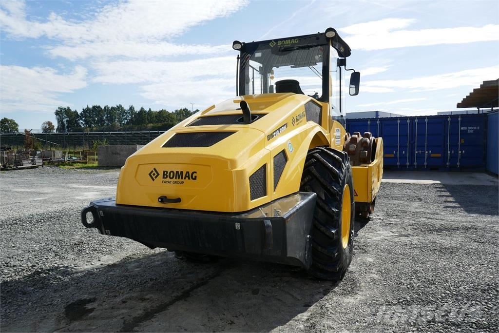 Bomag BW 219 PDH-5 Kompaktorji tal