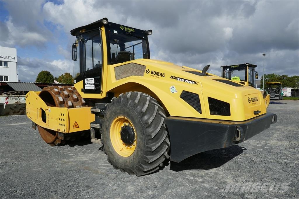 Bomag BW 219 PDH-5 Kompaktorji tal