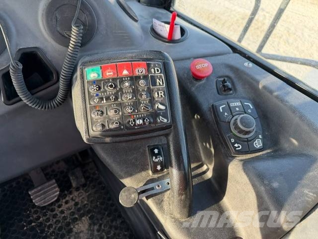 Bell B 40 E Midjestyrd dumper
