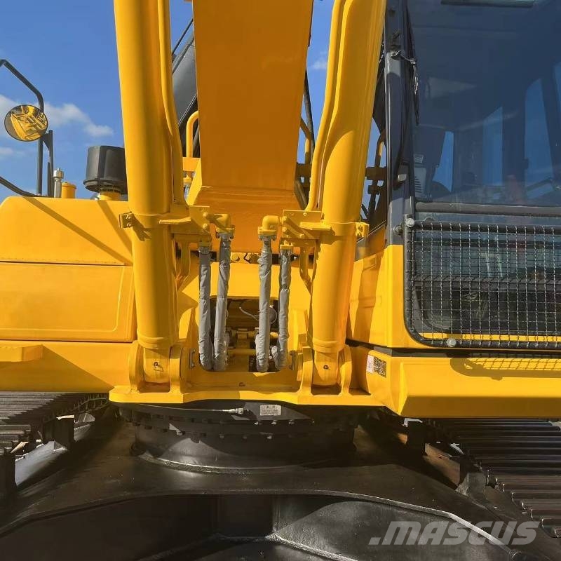Komatsu PC 360 حفارات زحافة