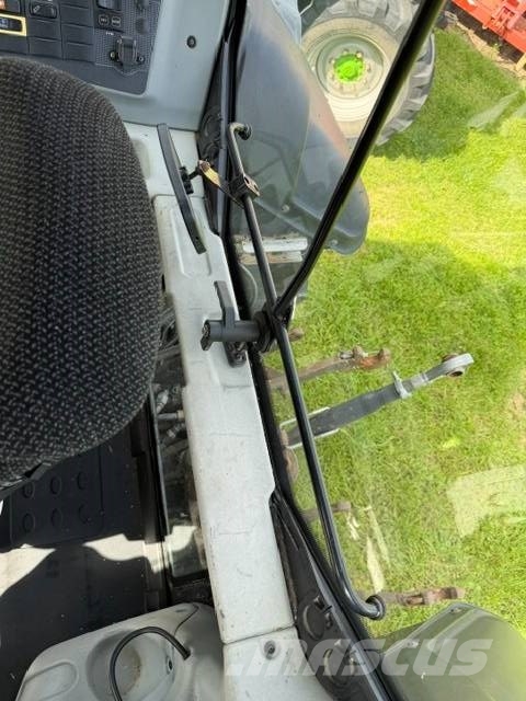 Valtra T 151 E HT Трактора