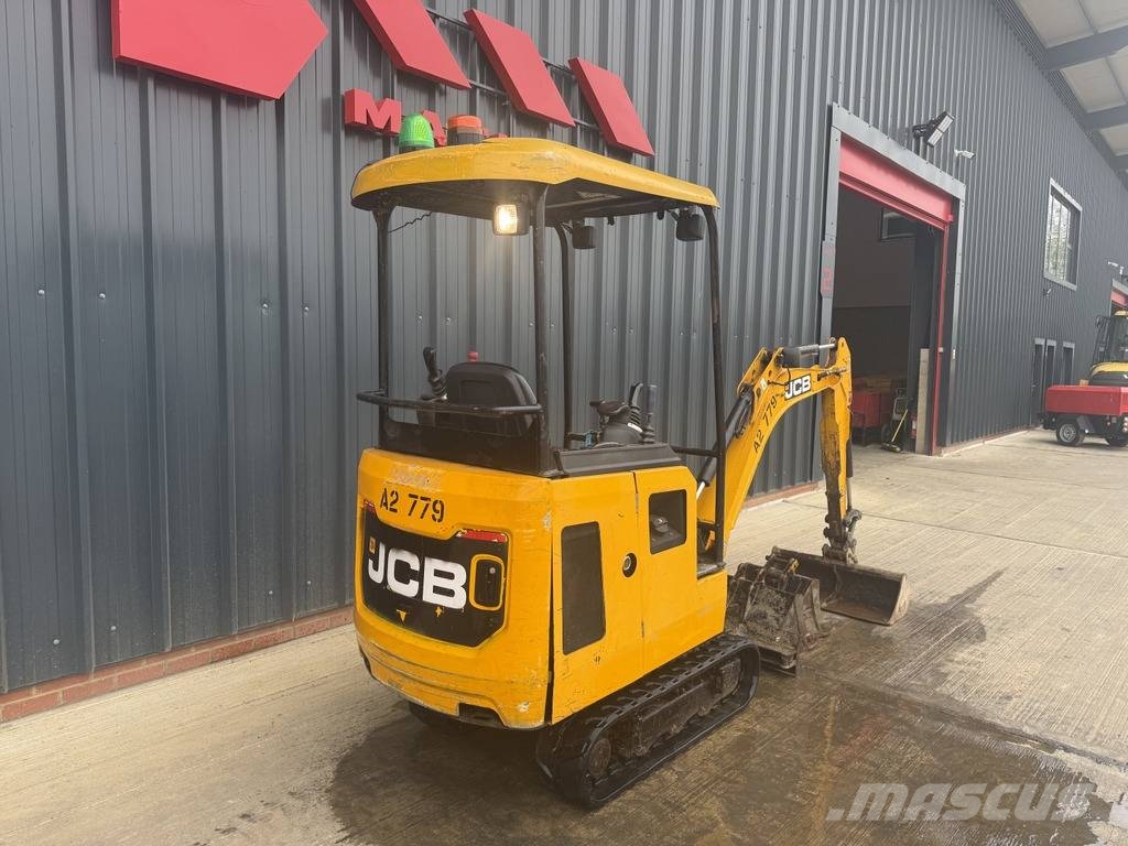JCB 15 C-1 1.5t Mini Excavator with 3 Buckets Minikaivukoneet < 7t