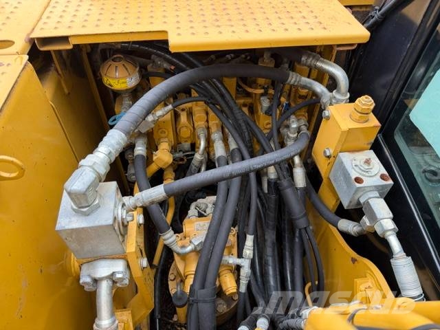 CAT 313 F LGC Raupenbagger