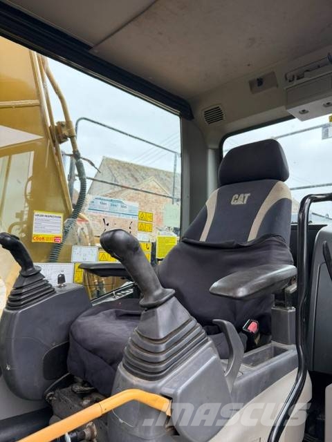 CAT 313 F LGC Raupenbagger