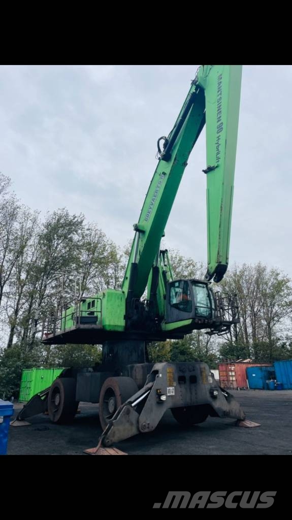 Mantsinen M90 Excavadoras de manutención