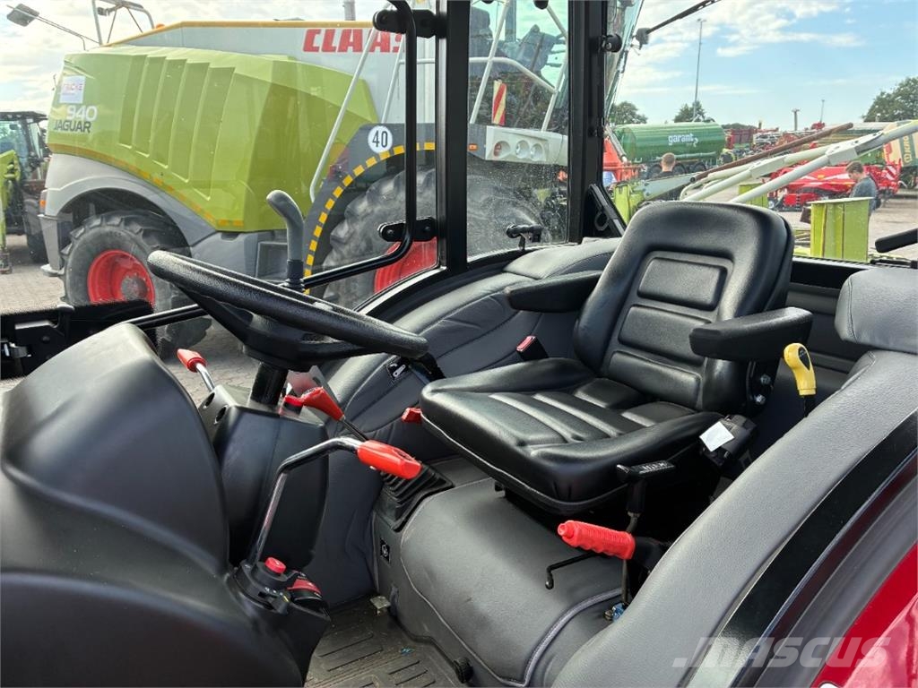 Knegt 504 CG3 mit Stoll Frontlader Muut maatalouskoneet