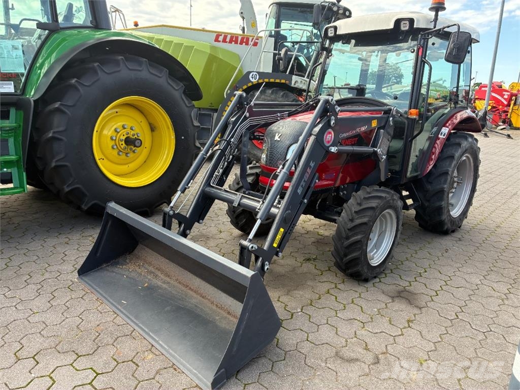 Knegt 504 CG3 mit Stoll Frontlader Muut maatalouskoneet