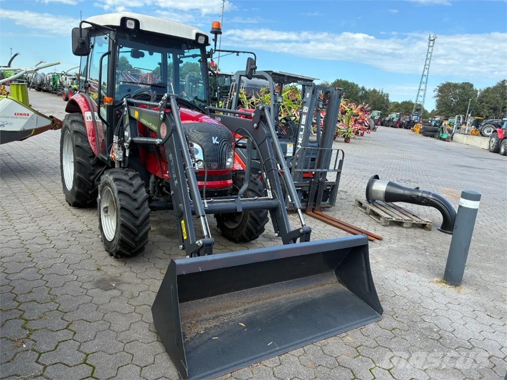 Knegt 504 CG3 mit Stoll Frontlader Muut maatalouskoneet