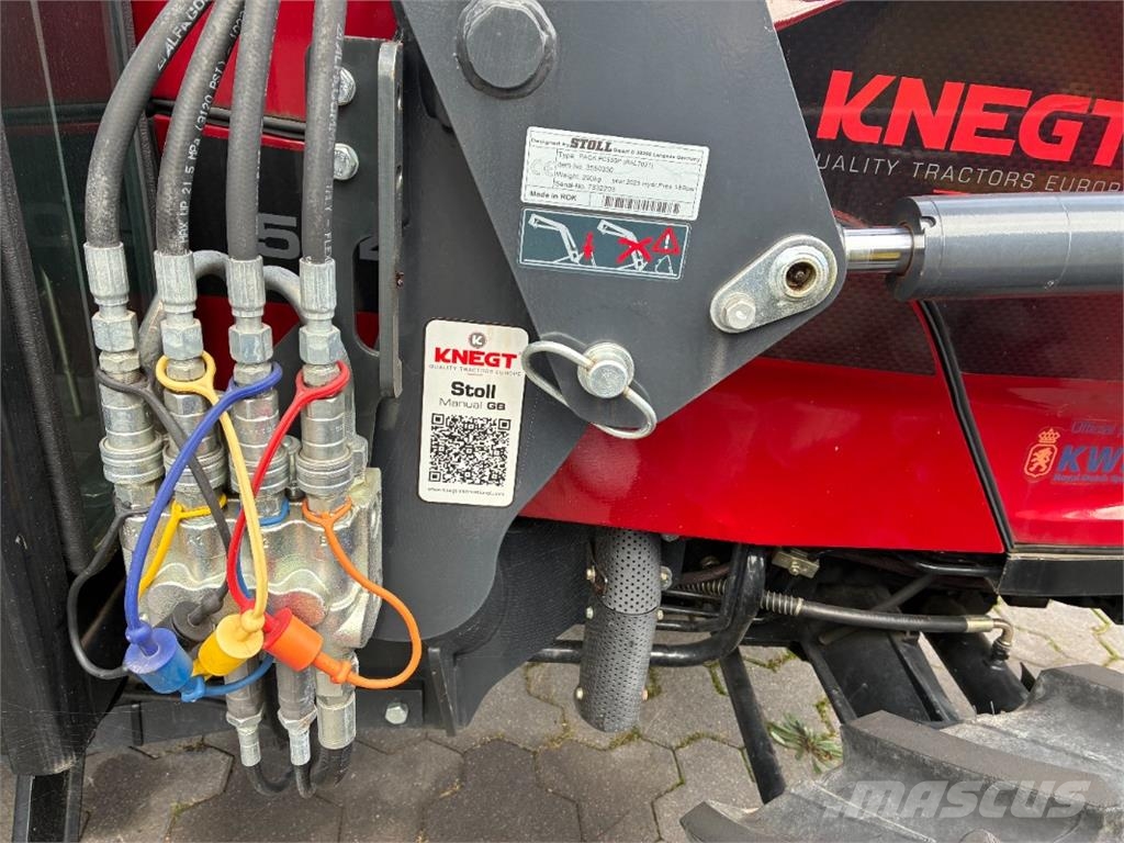 Knegt 504 CG3 mit Stoll Frontlader Muut maatalouskoneet