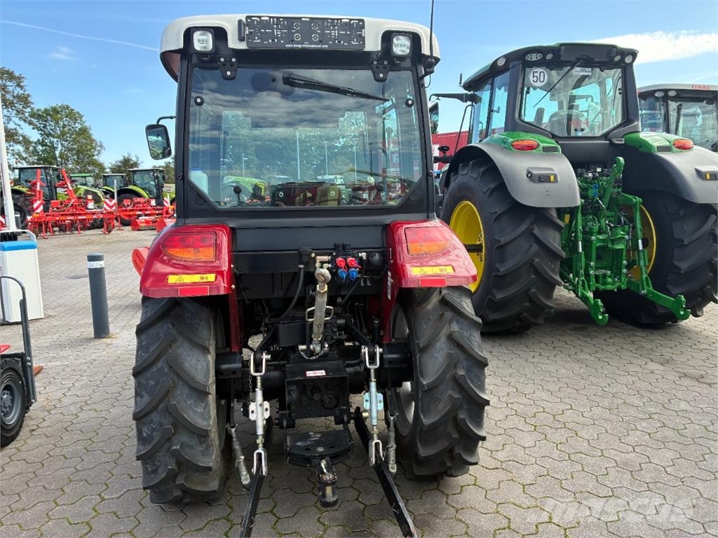Knegt 504 CG3 mit Stoll Frontlader Muut maatalouskoneet