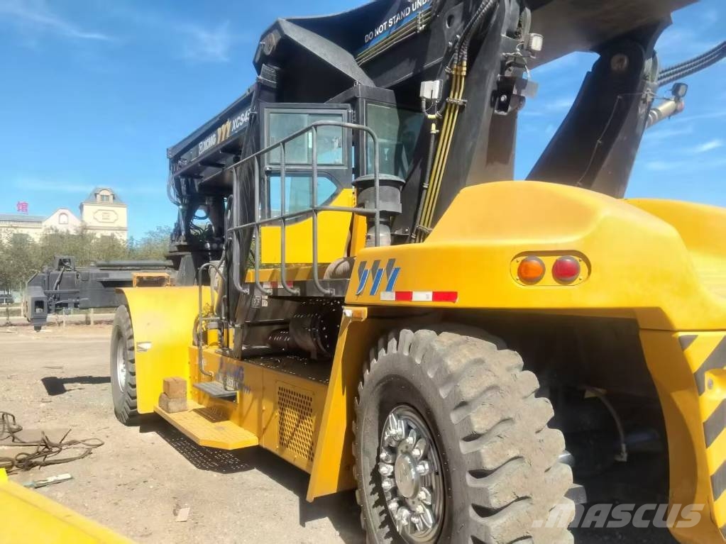 XCMG XCS 4531 K Lightly used Reach-Stacker