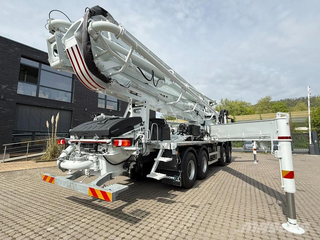 Mercedes-Benz Arocs 4142 Mercedes-Benz Arocs 5 4542 8x4 SWAN TSP Автобетоносмесители