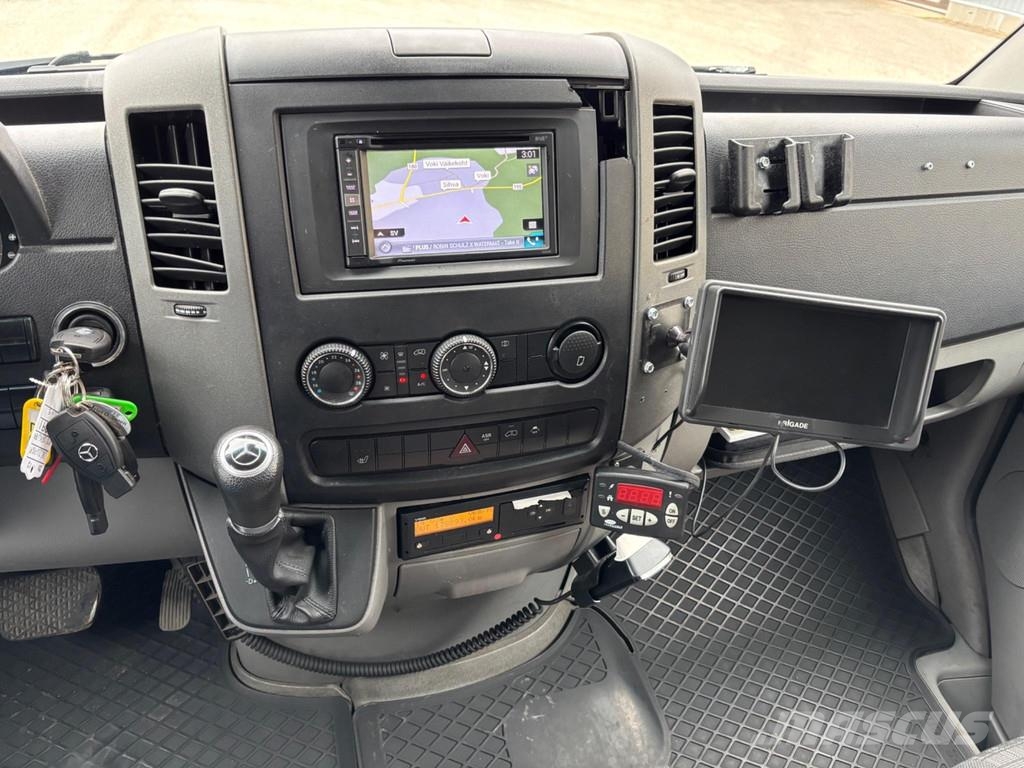 Mercedes-Benz Sprinter 4x2 EURO6 + CARRIER PULSOR 400 Temperatura controlada