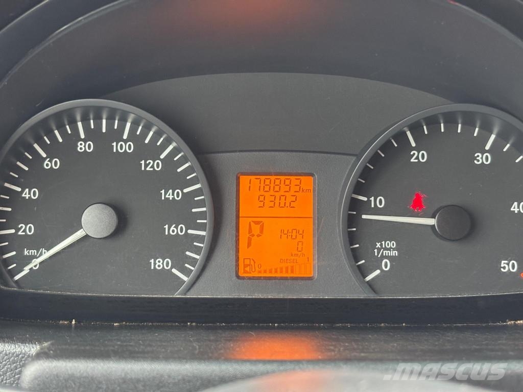Mercedes-Benz Sprinter 4x2 EURO6 + CARRIER PULSOR 400 Temperatura controlada