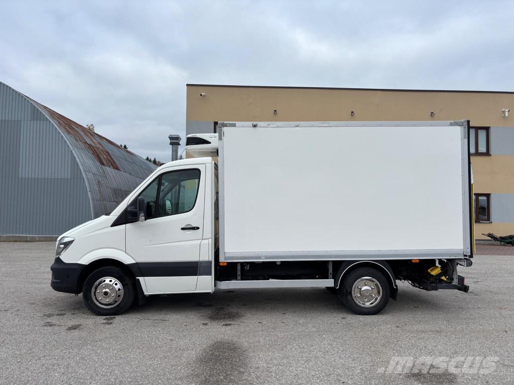 Mercedes-Benz Sprinter 4x2 EURO6 + CARRIER PULSOR 400 冷藏面包车
