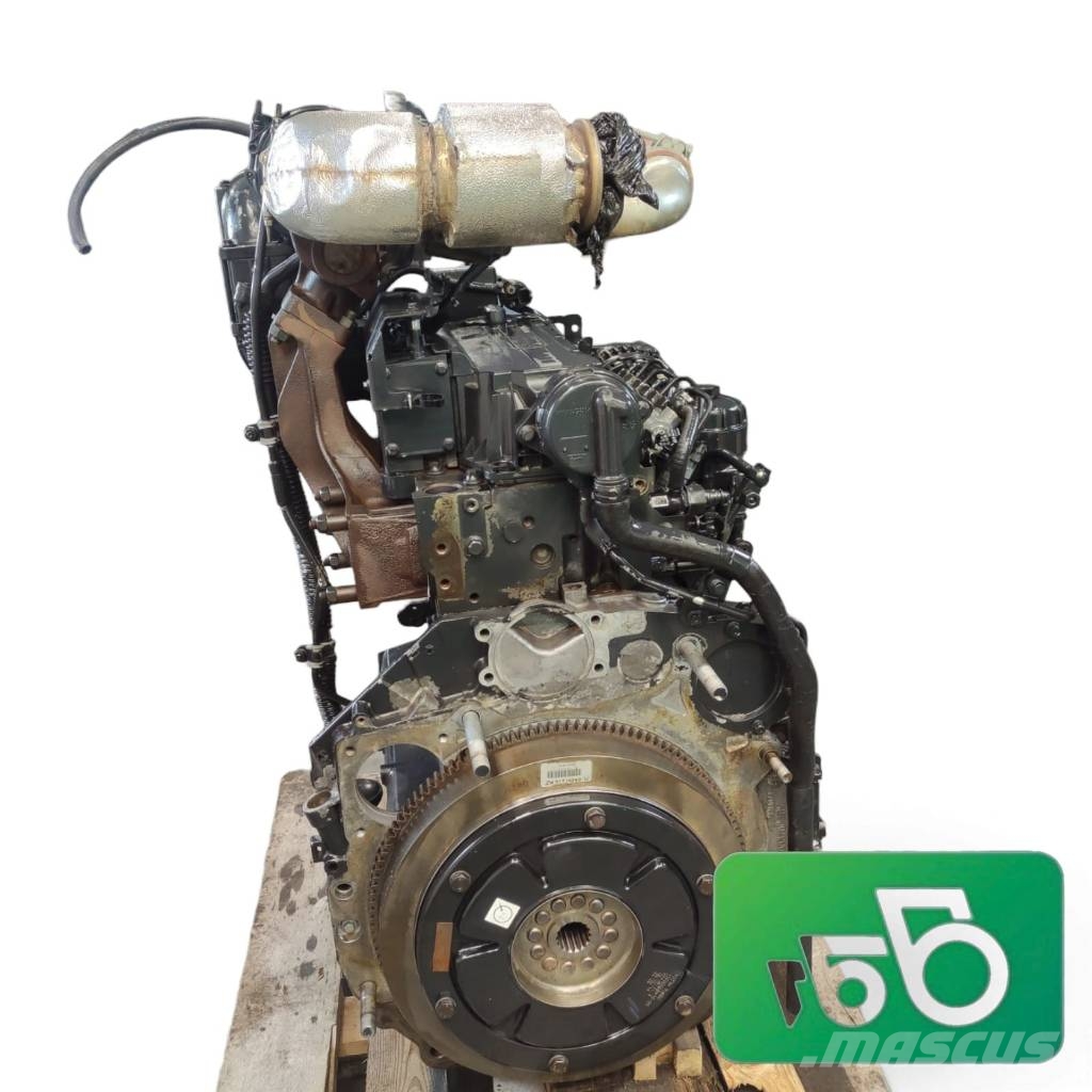 Deutz-Fahr 6150.4 Deutz TCD 4.1 L4 engine 发动机
