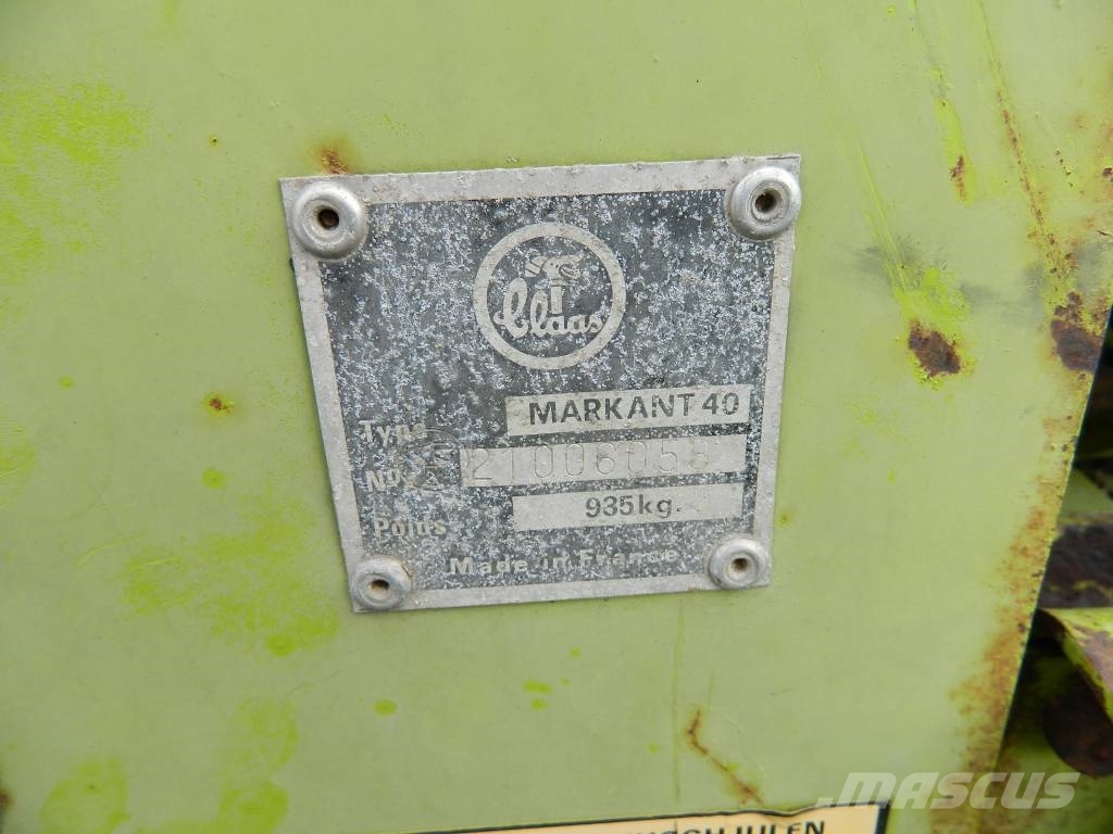 CLAAS Markant 40 Πρέσες τετράγωνων δεμάτων