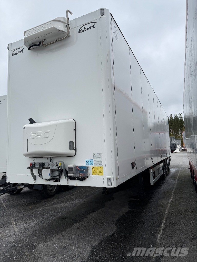 Ekeri HCT duo2 puolikas - VUOKRATTAVANA Furgoonpoolhaagised