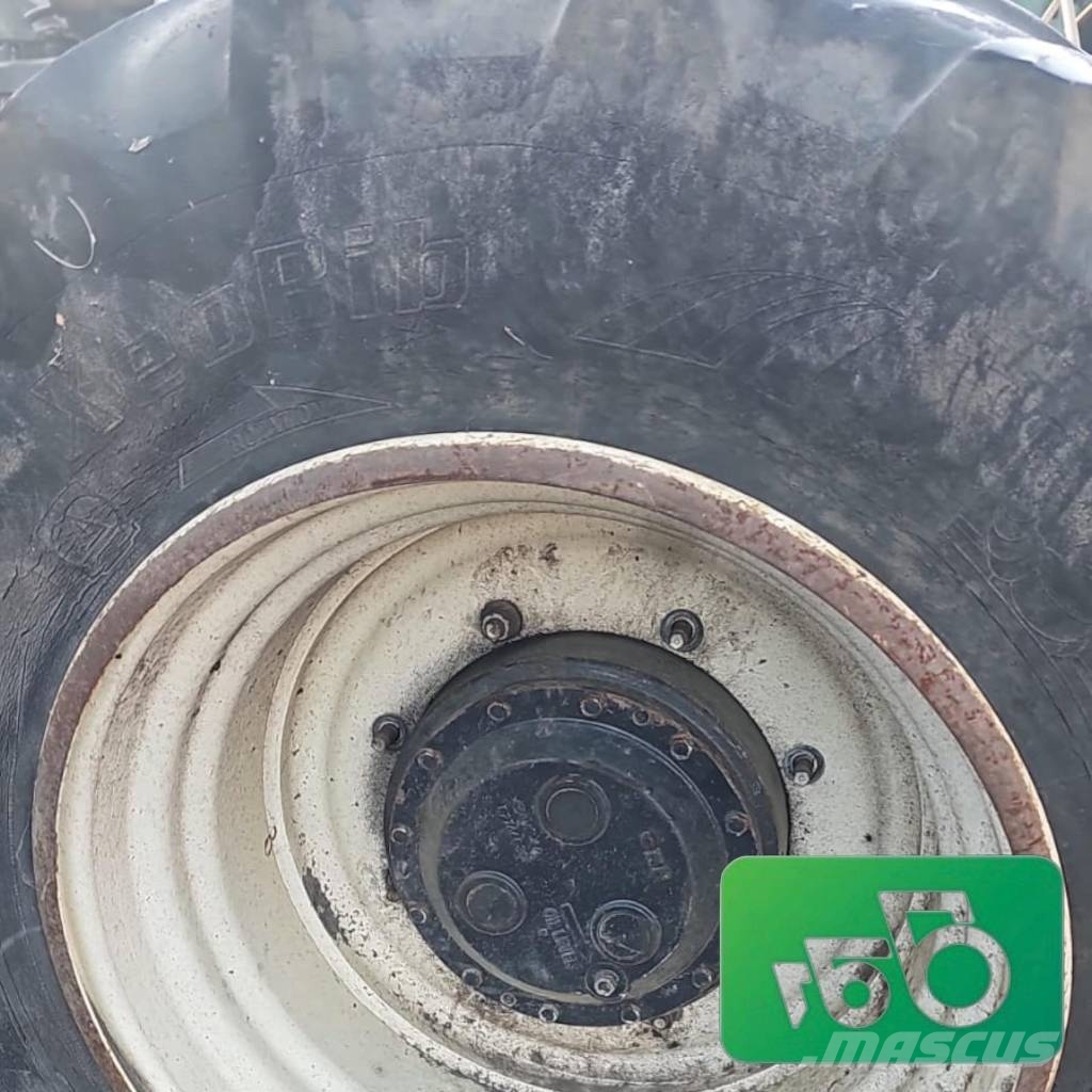 New Holland T6070 (2010r.) Parts Chasis y suspención