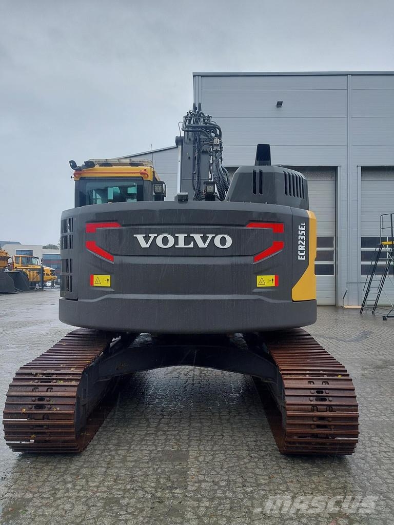 Volvo ECR235EL Гусеничные экскаваторы