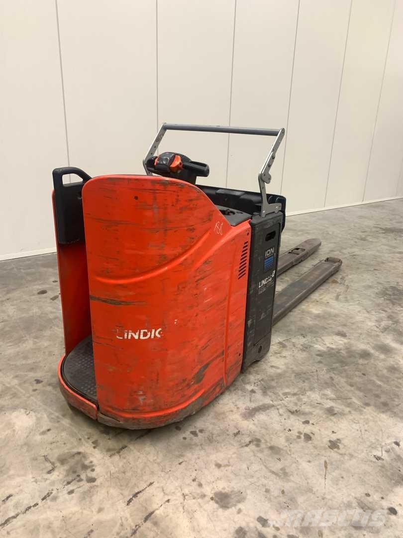 Linde T25SP Lavansiirtotrukit ajotasolla