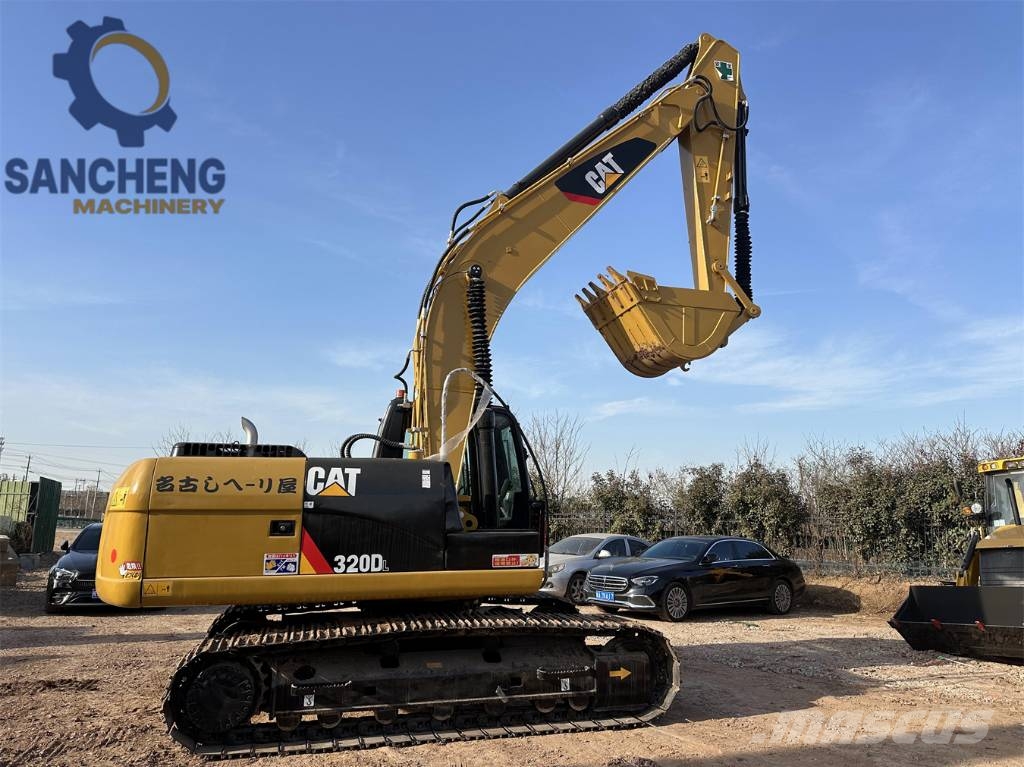 CAT 320D Верижен екскаватор