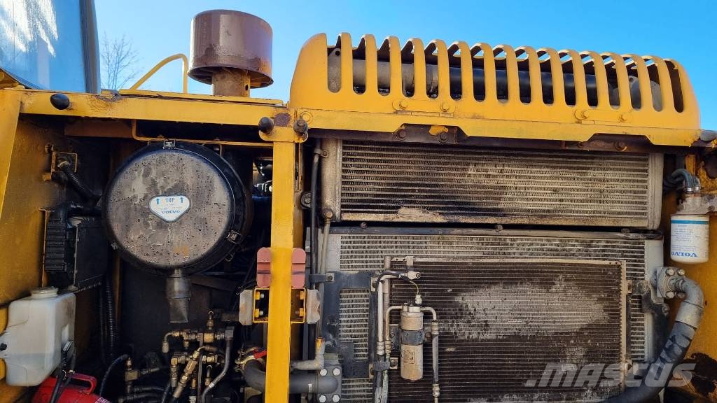 Volvo EC 290 B Excavadoras de cadenas