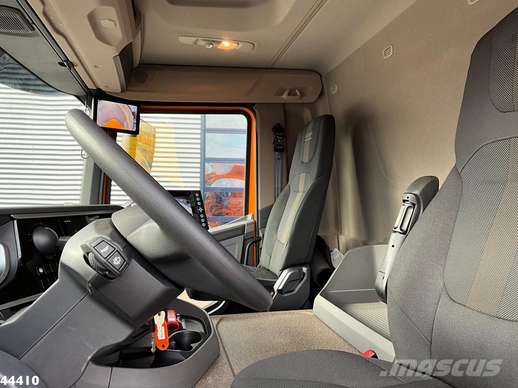 DAF FAN XD 340 Euro 6 Hiab 23 Tonmeter laadkraan Prügiautod