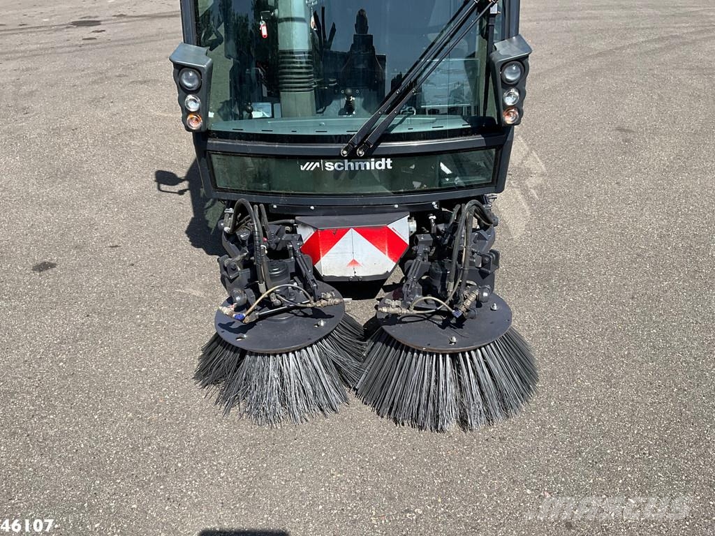 Schmidt Compact 200 Euro 6 Kehrmaschine