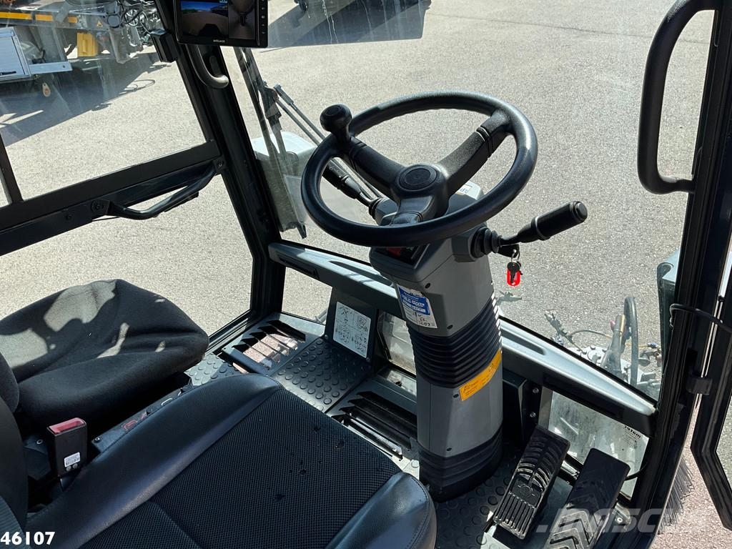 Schmidt Compact 200 Euro 6 Kehrmaschine