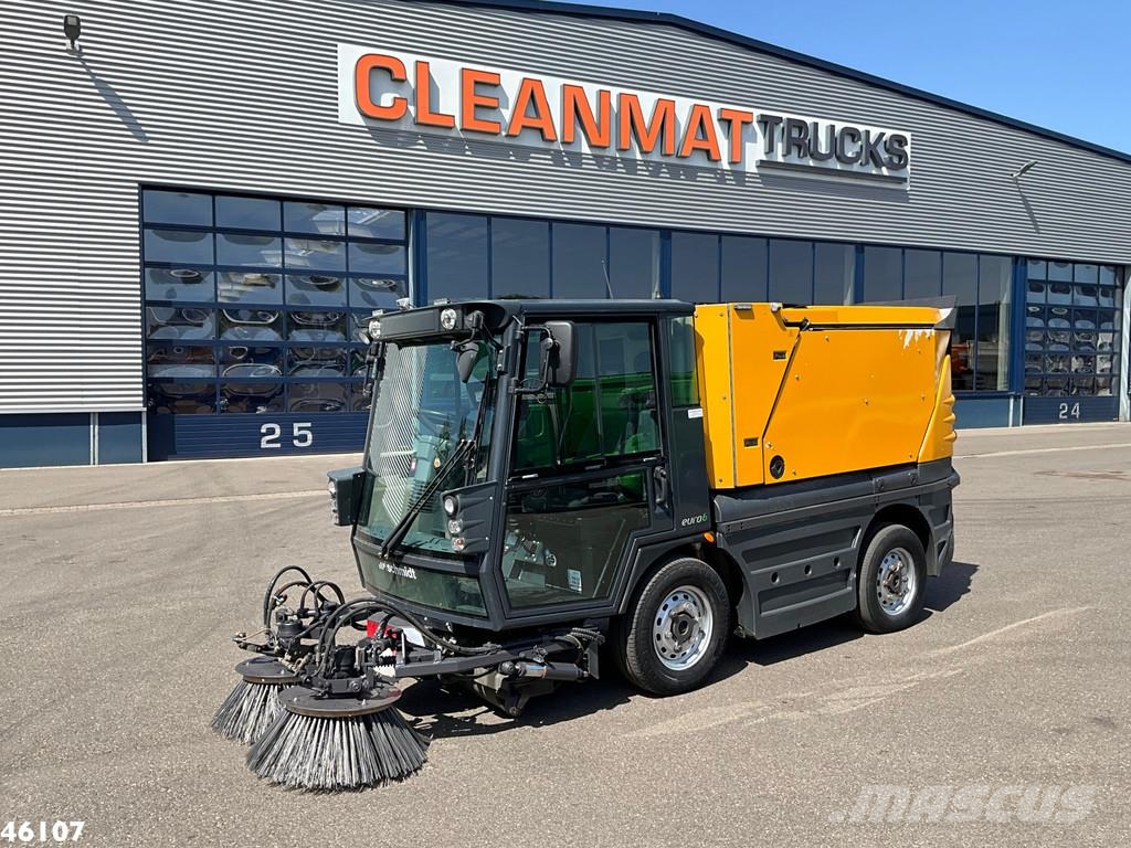 Schmidt Compact 200 Euro 6 Kehrmaschine