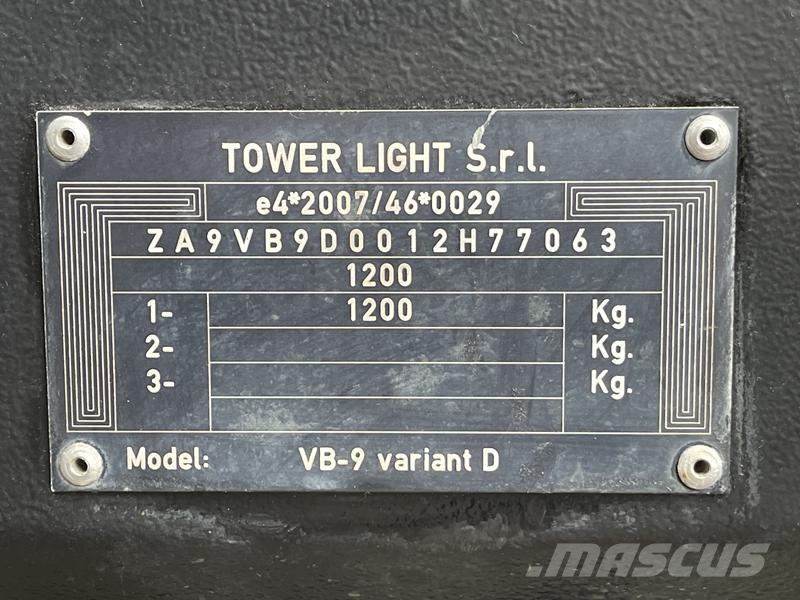Tower Light VB 9 LED 照明燈