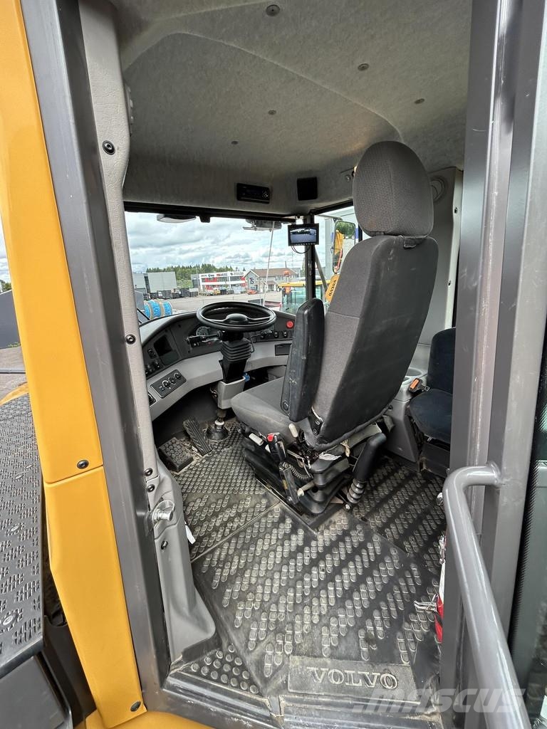 Volvo A25G Excavadoras sobre orugas