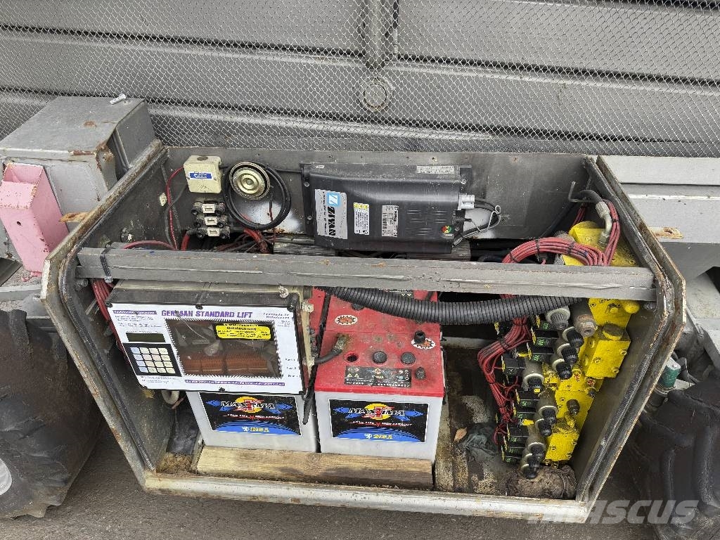 German Standar Lift GLS S313 E 16 4WDN 4x4 Allrad Schaarhoogwerkers