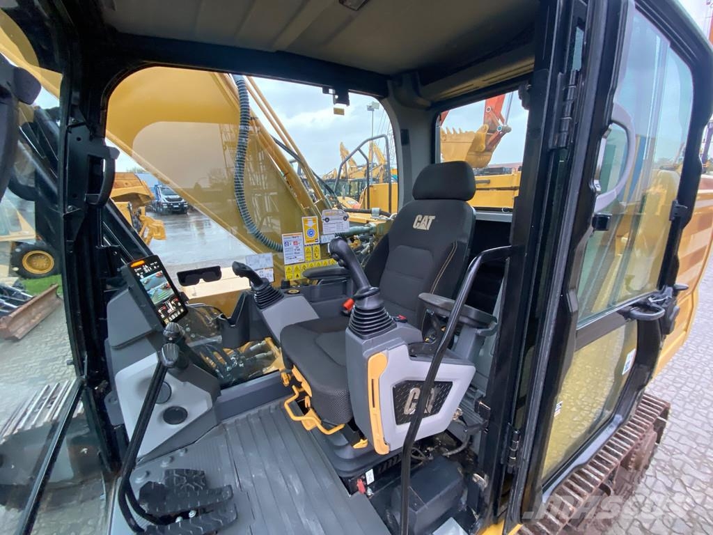 CAT 330 NG . Raupenbagger