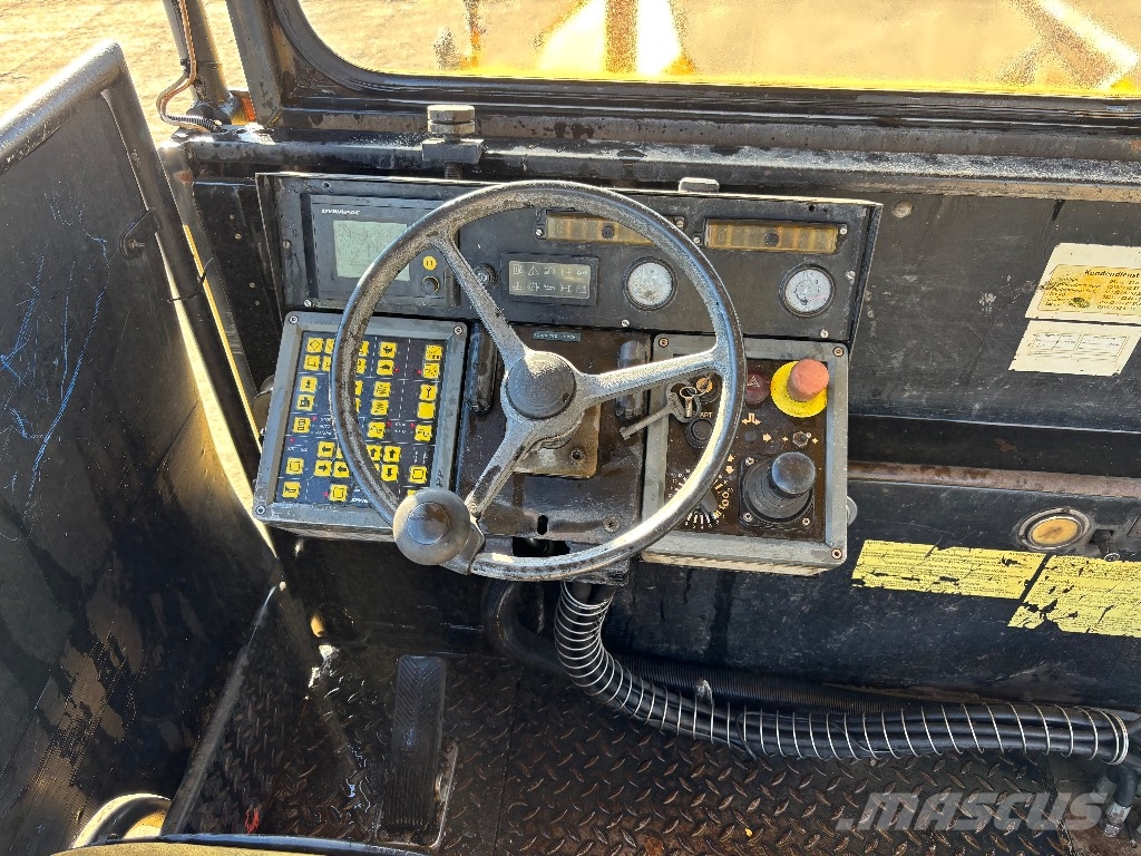 Dynapac DF115 P/D Асфальтоукладчики