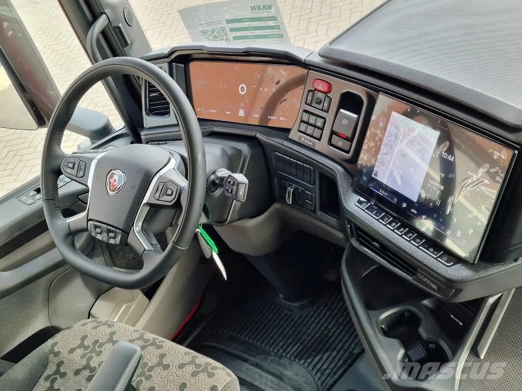 Scania S460 Highline 4x2 - Lowdeck - New - Retarder - Nig وحدات الجر
