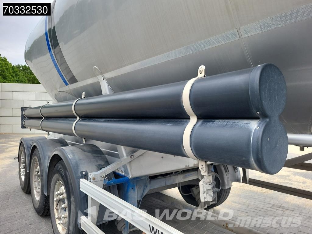 Spitzer SFS 2x Liftachse 39m3 Cement Tankopleggers
