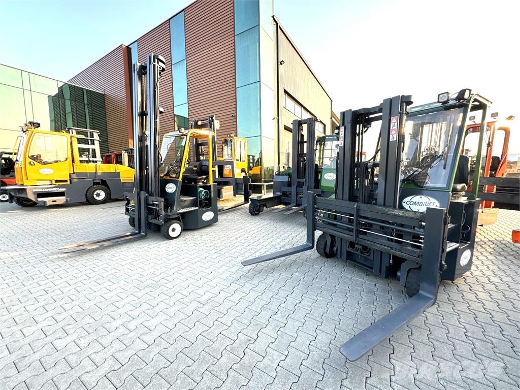 Combilift C6000 //LPG // 2017 year // Very good condition 4-way reach truck
