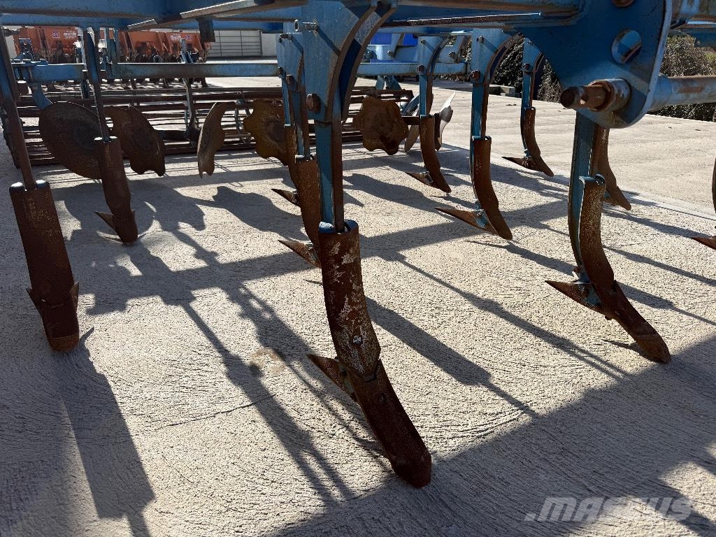 Lemken Karat Καλλιεργητικές μηχανές κατά γραμμές