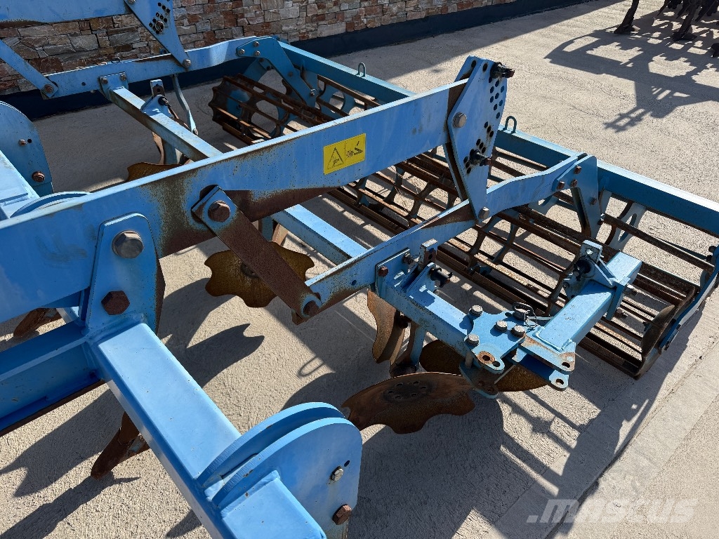Lemken Karat Καλλιεργητικές μηχανές κατά γραμμές
