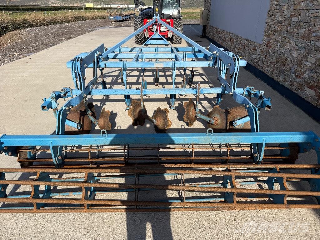 Lemken Karat Καλλιεργητικές μηχανές κατά γραμμές